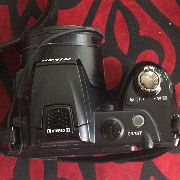 Nikon coolpix camera - Picture 3 of 8